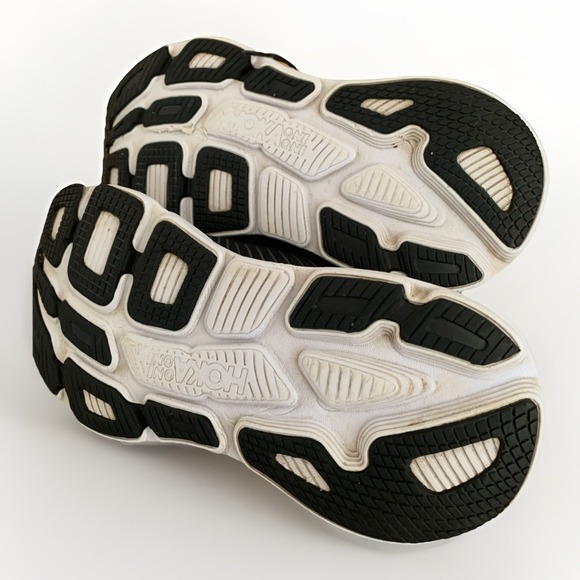 Hoka One One Bondi 7 Running Shoes - Picture 8 of 8